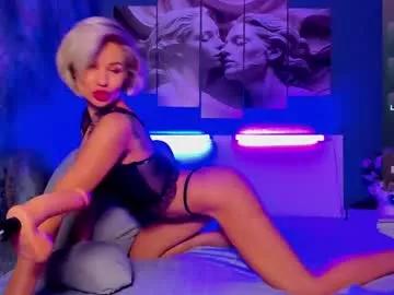 Check-out the world of girls and talk with our steaming hot slutz, bringing your desired characters to life with authentic apparel and cam streams.