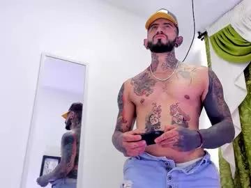 Check-out the world of girls and talk with our steaming hot slutz, bringing your desired characters to life with authentic apparel and cam streams.
