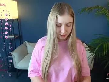 Check-out the world of girls and talk with our steaming hot slutz, bringing your desired characters to life with authentic apparel and cam streams.