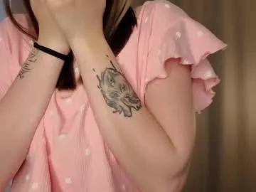 Check-out the world of girls and talk with our steaming hot slutz, bringing your desired characters to life with authentic apparel and cam streams.