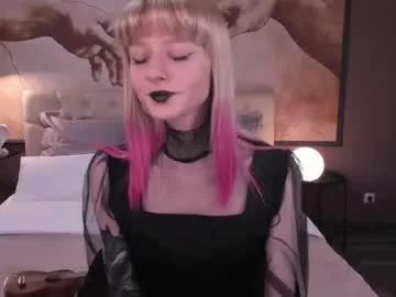 Check-out the world of girls and talk with our steaming hot slutz, bringing your desired characters to life with authentic apparel and cam streams.
