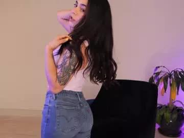 Satisfy your kookiest adult live sex online cam wishes with our featured page! Enter and snoop our huge variety of featured strippers today!