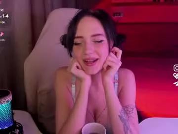 Check-out the world of girls and talk with our steaming hot slutz, bringing your desired characters to life with authentic apparel and cam streams.