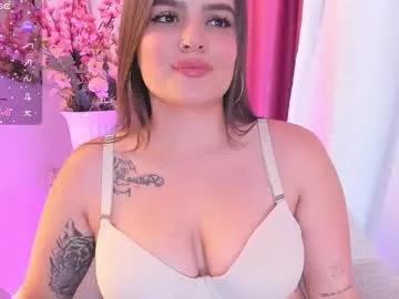 Check-out the world of girls and talk with our steaming hot slutz, bringing your desired characters to life with authentic apparel and cam streams.