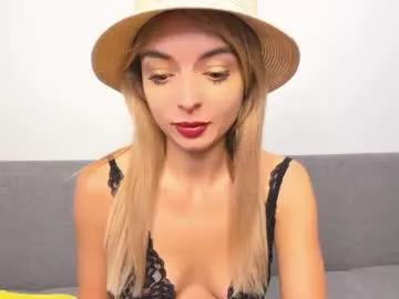 Check-out the world of girls and talk with our steaming hot slutz, bringing your desired characters to life with authentic apparel and cam streams.