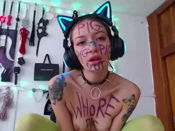 Check-out the world of girls and talk with our steaming hot slutz, bringing your desired characters to life with authentic apparel and cam streams.
