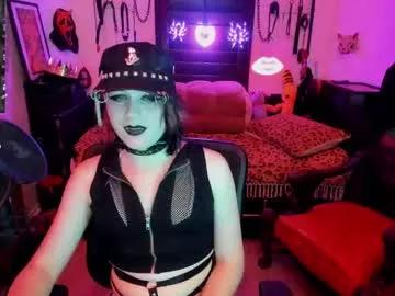 Check-out the world of girls and talk with our steaming hot slutz, bringing your desired characters to life with authentic apparel and cam streams.