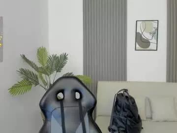 Check-out the world of girls and talk with our steaming hot slutz, bringing your desired characters to life with authentic apparel and cam streams.
