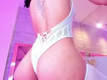 Check-out the world of girls and talk with our steaming hot slutz, bringing your desired characters to life with authentic apparel and cam streams.