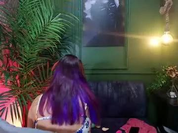 Check-out the world of girls and talk with our steaming hot slutz, bringing your desired characters to life with authentic apparel and cam streams.