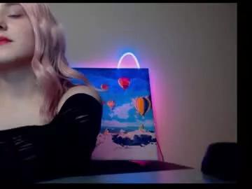 Check-out the world of girls and talk with our steaming hot slutz, bringing your desired characters to life with authentic apparel and cam streams.