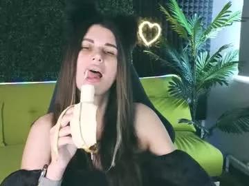 Check-out the world of girls and talk with our steaming hot slutz, bringing your desired characters to life with authentic apparel and cam streams.