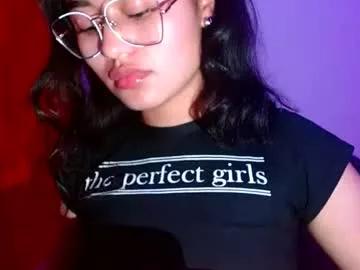 Check-out the world of girls and talk with our steaming hot slutz, bringing your desired characters to life with authentic apparel and cam streams.