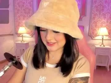 Check-out the world of girls and talk with our steaming hot slutz, bringing your desired characters to life with authentic apparel and cam streams.