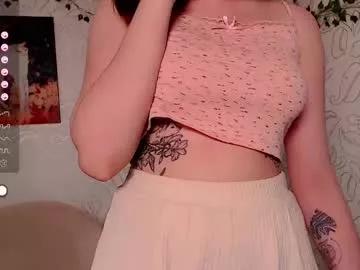 Check-out the world of girls and talk with our steaming hot slutz, bringing your desired characters to life with authentic apparel and cam streams.
