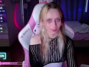 Check-out the world of girls and talk with our steaming hot slutz, bringing your desired characters to life with authentic apparel and cam streams.