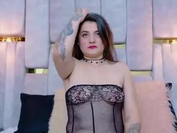 Check-out the world of girls and talk with our steaming hot slutz, bringing your desired characters to life with authentic apparel and cam streams.