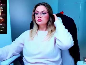Check-out the world of girls and talk with our steaming hot slutz, bringing your desired characters to life with authentic apparel and cam streams.