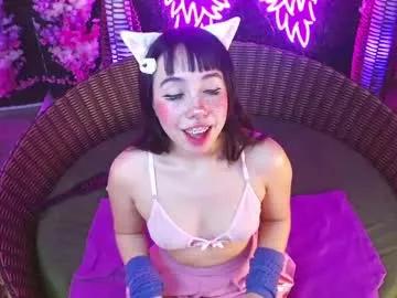 Check-out the world of girls and talk with our steaming hot slutz, bringing your desired characters to life with authentic apparel and cam streams.
