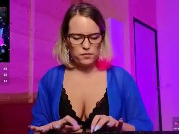 Check-out the world of girls and talk with our steaming hot slutz, bringing your desired characters to life with authentic apparel and cam streams.