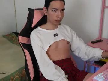 Check-out the world of girls and talk with our steaming hot slutz, bringing your desired characters to life with authentic apparel and cam streams.