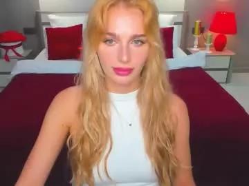 flora_kisses from Chaturbate is Freechat