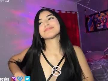 Check-out the world of girls and talk with our steaming hot slutz, bringing your desired characters to life with authentic apparel and cam streams.