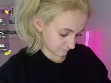 frosty_blueberries4 from Chaturbate is Freechat
