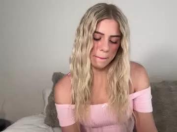 Spur your fetishes: Get dirty and flatter these gorgeous girls hosts, who will reward you with wild apparel and vibrating toys.