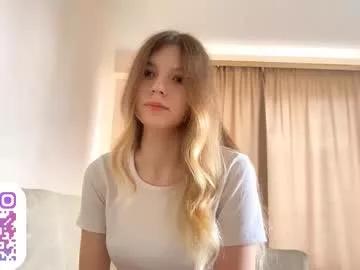 Spur your fetishes: Get dirty and flatter these gorgeous girls hosts, who will reward you with wild apparel and vibrating toys.