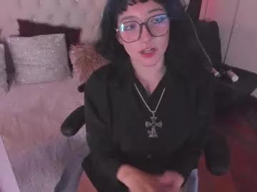 Check-out the world of girls and talk with our steaming hot slutz, bringing your desired characters to life with authentic apparel and cam streams.