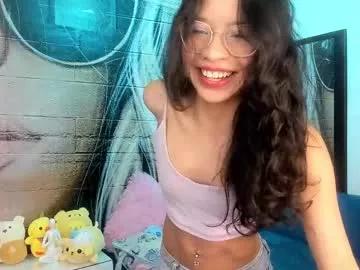 Check-out the world of girls and talk with our steaming hot slutz, bringing your desired characters to life with authentic apparel and cam streams.