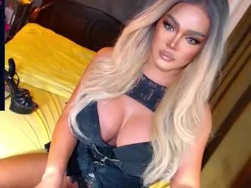 Check-out the world of girls and talk with our steaming hot slutz, bringing your desired characters to life with authentic apparel and cam streams.