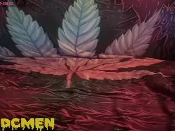 Check-out the world of girls and talk with our steaming hot slutz, bringing your desired characters to life with authentic apparel and cam streams.