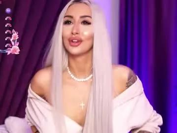Check-out the world of girls and talk with our steaming hot slutz, bringing your desired characters to life with authentic apparel and cam streams.
