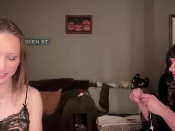 Check-out the world of girls and talk with our steaming hot slutz, bringing your desired characters to life with authentic apparel and cam streams.