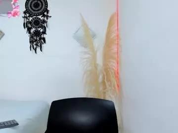 Check-out the world of girls and talk with our steaming hot slutz, bringing your desired characters to life with authentic apparel and cam streams.