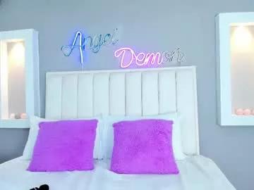 Check-out the world of girls and talk with our steaming hot slutz, bringing your desired characters to life with authentic apparel and cam streams.