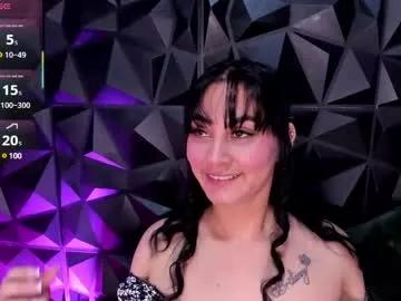 Check-out the world of girls and talk with our steaming hot slutz, bringing your desired characters to life with authentic apparel and cam streams.