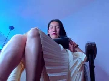 Check-out the world of girls and talk with our steaming hot slutz, bringing your desired characters to life with authentic apparel and cam streams.