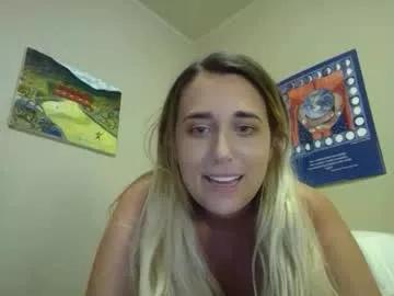 Photos of heyitscami from Chaturbate is Freechat