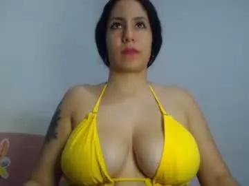 Check-out the world of girls and talk with our steaming hot slutz, bringing your desired characters to life with authentic apparel and cam streams.