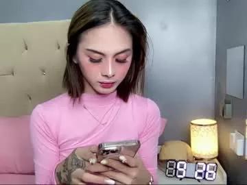 Check-out the world of girls and talk with our steaming hot slutz, bringing your desired characters to life with authentic apparel and cam streams.