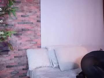 Check-out the world of girls and talk with our steaming hot slutz, bringing your desired characters to life with authentic apparel and cam streams.