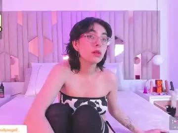 Check-out the world of girls and talk with our steaming hot slutz, bringing your desired characters to life with authentic apparel and cam streams.