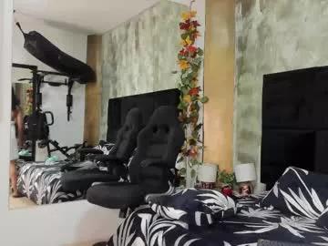 Check-out the world of girls and talk with our steaming hot slutz, bringing your desired characters to life with authentic apparel and cam streams.
