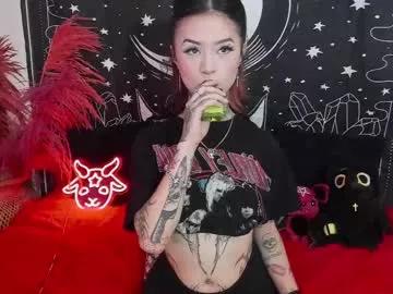 Check-out the world of girls and talk with our steaming hot slutz, bringing your desired characters to life with authentic apparel and cam streams.