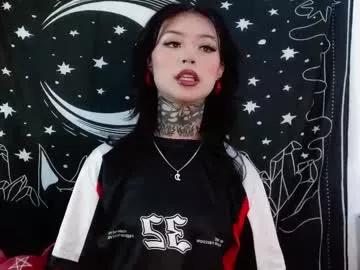 Check-out the world of girls and talk with our steaming hot slutz, bringing your desired characters to life with authentic apparel and cam streams.