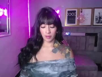 Check-out the world of girls and talk with our steaming hot slutz, bringing your desired characters to life with authentic apparel and cam streams.