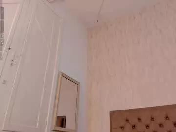 isabella_roberts13 from Chaturbate is Freechat